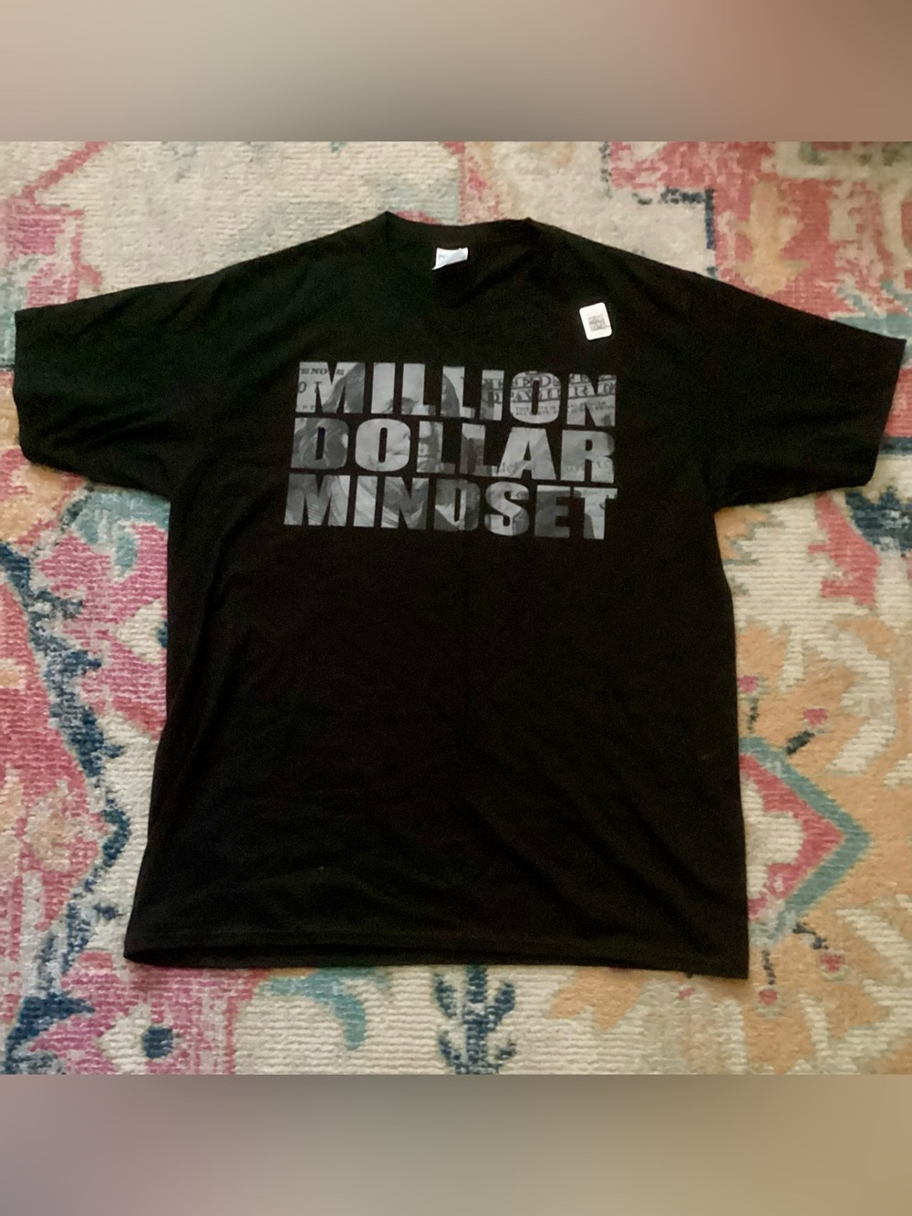 Black 'Million Dollar Mindset' Benjamin on $100 bill Graphic Tee size L